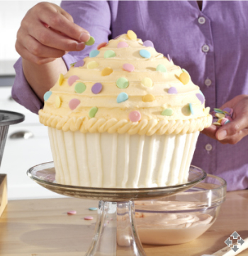 giantcupcaeafd1.jpg