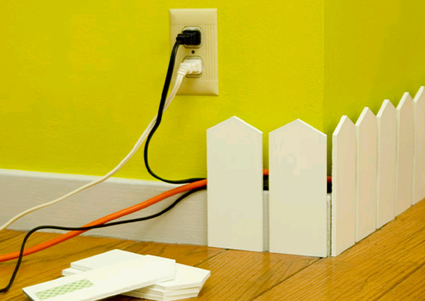 fenceindoordsns.jpg