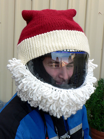 santahelpt3.jpg