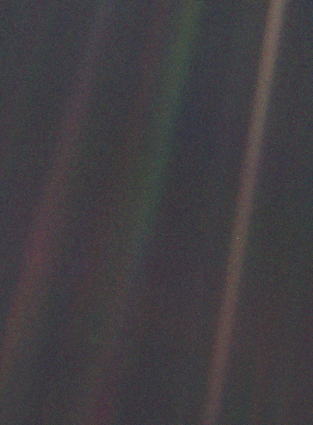 Pale_Blue_Dot (1)