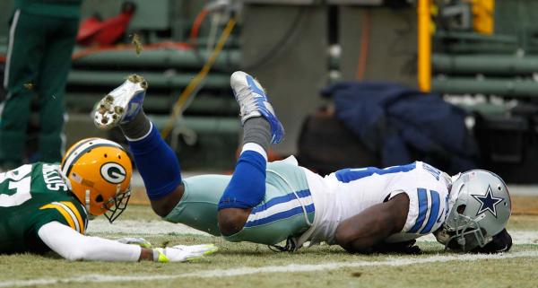 Dez-Bryant-catch-AP